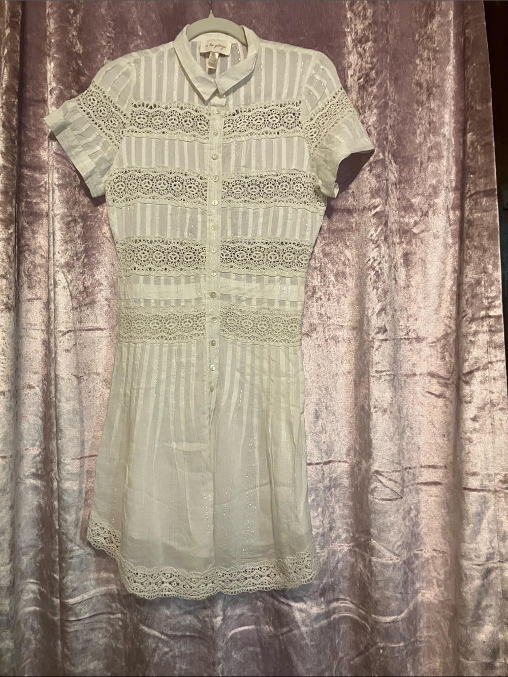 La Vie En Rose White Lace-Trim Button Mini Dress